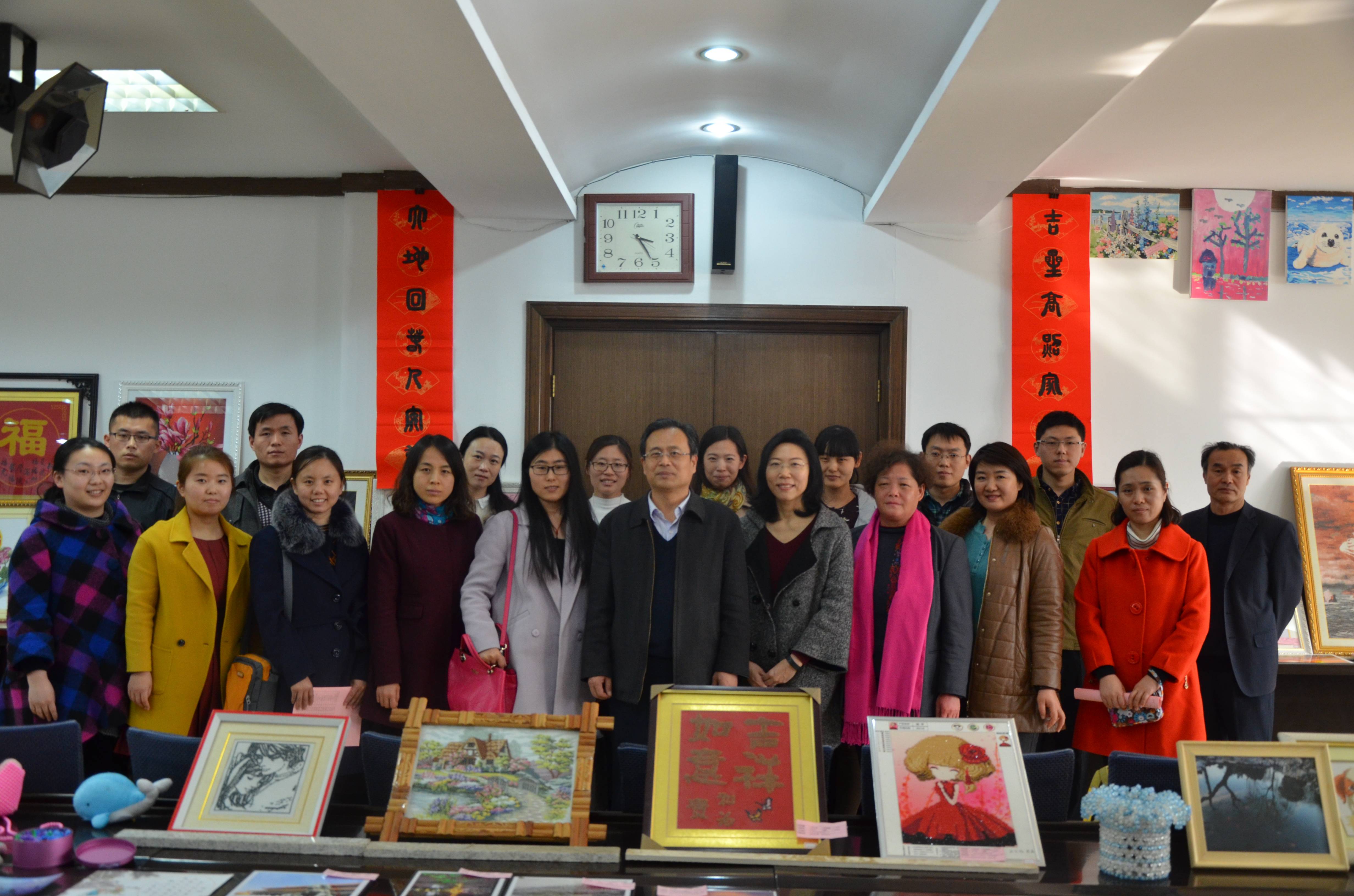 ʡ���Ӿ���ְ֯����ʡˮ�����ι�Ůְ��������Ʒչ