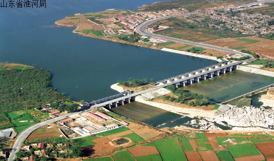 ɽ���λ��Իͳɾ�